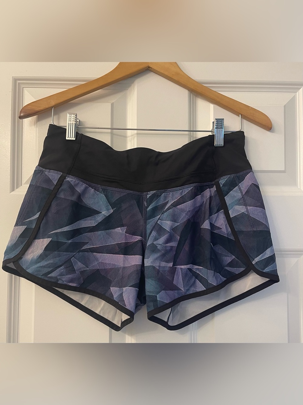 Lululemon shorts - 6